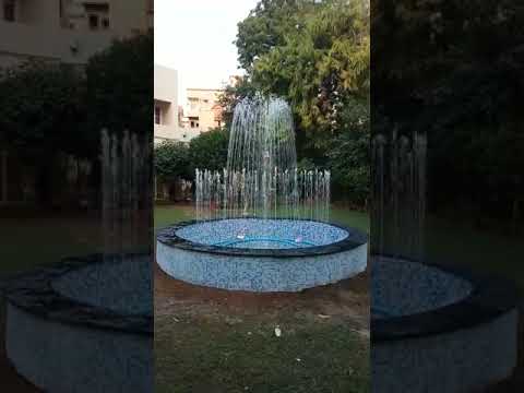 Rgb outdoor crown ring fountain