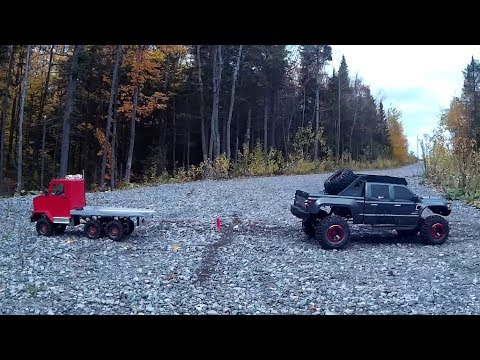 Rc pulling,1/10 scale truck 6x6 vs scale 1/5 4x4 redcat clawback.