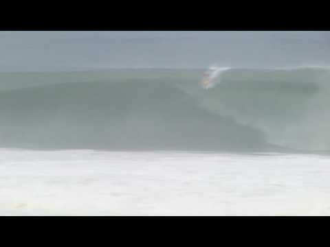 Jamie Sterling Surfs Puerto Escondido