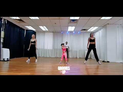 Barbie Girl / Dance Workout/ Grooves up studio