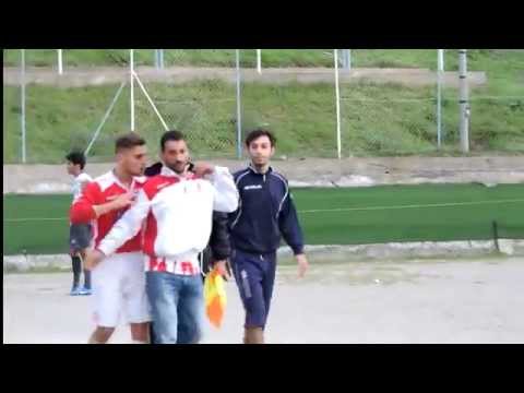 Akron Savoca - Linguaglossa: 78' tentativo di aggressione all'arbitro da parte di un guardalinee!!