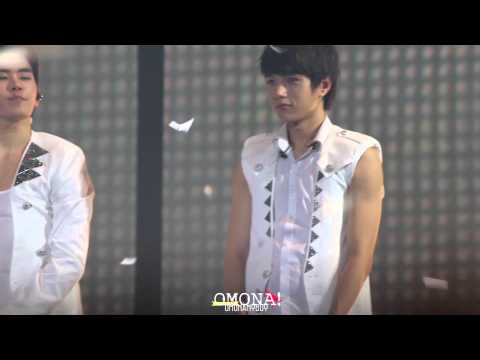 131005 Infinite One Great Step Ending Singapore (Myungsoo focus)