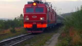 preview picture of video 'ЭП1-186 с поездом #15 Мурманск-Москва.'