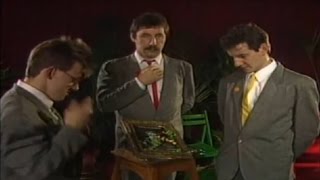 Music video thumbnail preview for De Nieuwe Snaar - Ode Aan Beethoven - 1984 by De Nieuwe Snaar