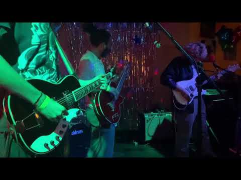 Charles Irwin - Out Of Touch (Live @ Hooch & Hive Tampa FL)