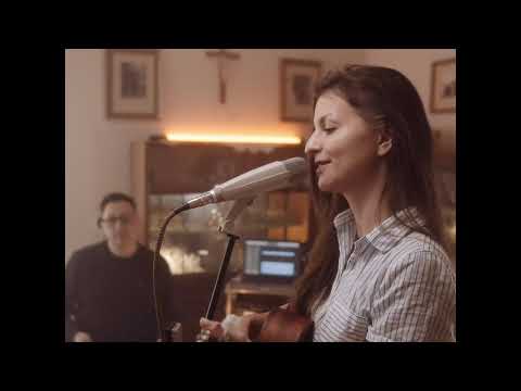 Dominika Gurbaľová  - Radosť (Official acoustic / klip )