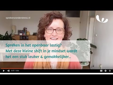 Spreken in het openbaar lastig? Met deze shift in mindset wordt het een stuk leuker..