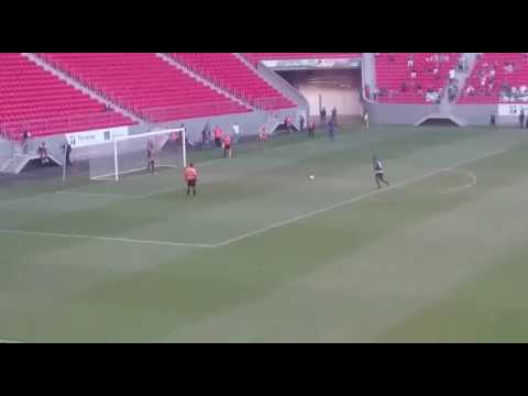 Gol de pênalti de paracatu x gama