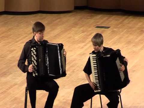 "Una Sinistra" accordion duo plays François Couperin La Juillet