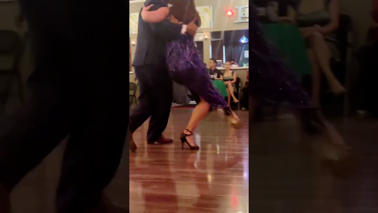 💜 U N O 💜 Analía Centurión /Tittu @thetangoroomla .#tangocalifornia #tangoviral #bailartango #tango