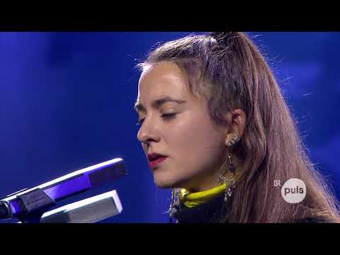 Lisa Morgenstern feat. Münchner Rundfunkorchester - Deflowering + Levitation (live PULS Festival)