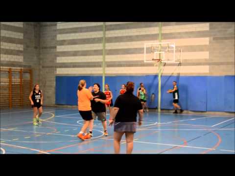 DKV EL PUERTO INFANTILES - PAPIS  & MAMIS