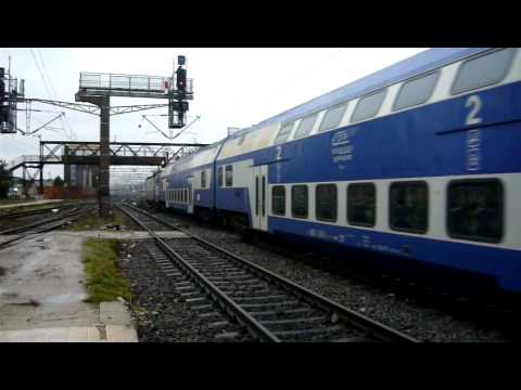 P3007 Bucuresti Nord - Brasov plecand din Gara de Nord, 2 Ianuarie 2009