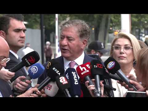 Murat Emir, İçişleri Bakanlığı önünde açıklama yapıyor #Canlı