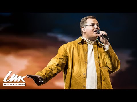 Aksel - Hurt (Live) // UMK21