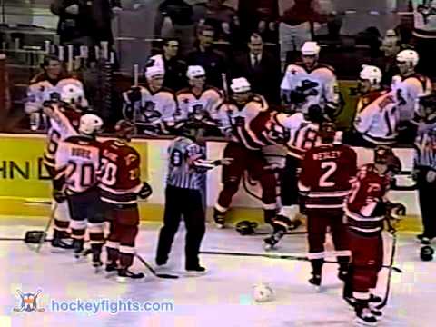 Marcus Nilson vs Erik Cole Jan 24, 2003
