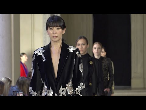 Maison Calamain Runway | Oriental Fashion Show | VRAI Magazine