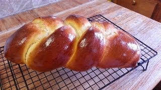 How To Make Pillowy Soft Egg Bread With 3 Strand Braids