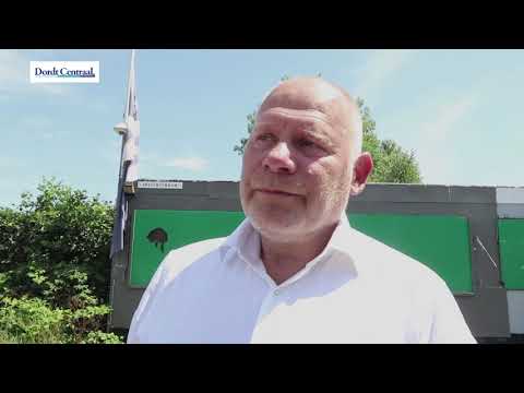 Mooi afscheid voor supporter en vrijwilliger Maarten van Efferen FC Dordrecht Dordrecht