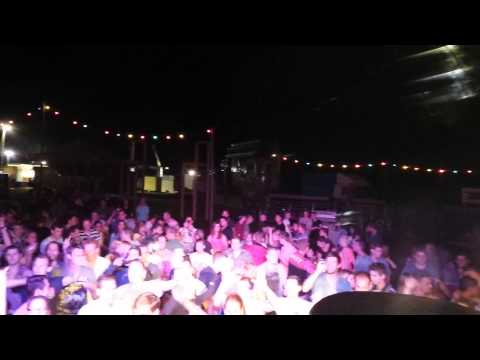 Digital junkies tijdens broeklanderfeest 2015