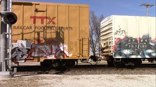 preview picture of video 'Union Pacific mixed freight at the Jordan, Iowa, elevator'