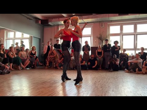 Kira Makarova & Isaure Cathelineau - Trenzas, Laurenz - Atipica Queer milonga, Berlin 3/4
