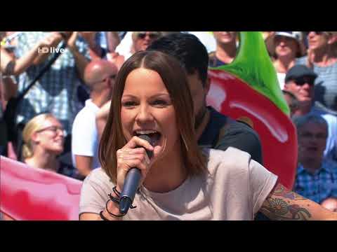 Christina Stürmer - Millionen Lichter + Ich lebe (Zugabe) - ZDF Fernsehgarten 19.08.2018