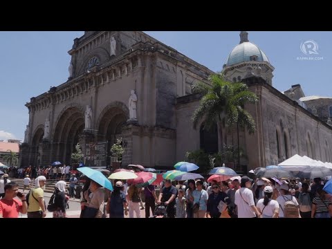 Why Visita Iglesia is unstoppable despite the scorching heat