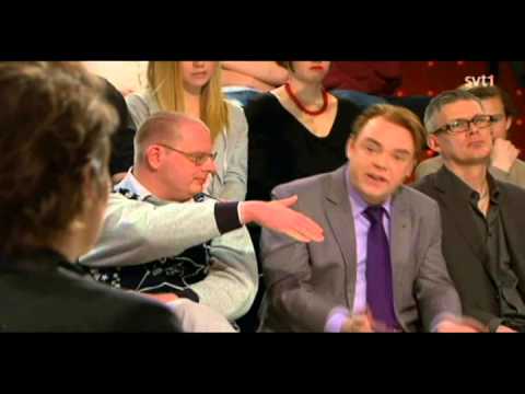 Handshake fail in TV debate