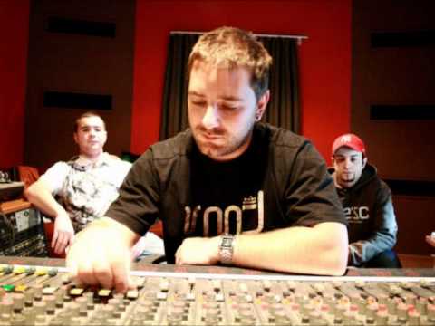 La Cara B_Flores Mustias (con Basel)