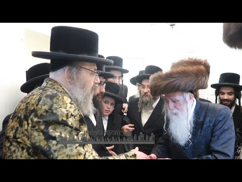 Viznitz London Rebbe Visits Belz-Machnivka Rebbe | האדמו”ר מויז’ניץ בביקור אצל אדמו”ר ממכנובקא בעלזא