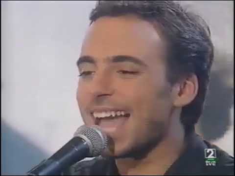 Marcos Llunas - Eres mi debilidad