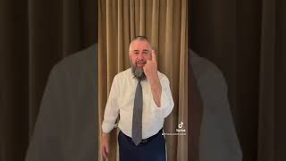 הרב אבנר קוואס - במסר חיזוק לעם ישראל!! (הרב אבנר קוואס) - התמונה מוצגת ישירות מתוך אתר האינטרנט יוטיוב. זכויות היוצרים בתמונה שייכות ליוצרה. קישור קרדיט למקור התוכן נמצא בתוך דף הסרטון