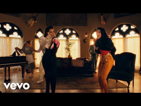 Videoclip de Para No Verte Más — Thalia