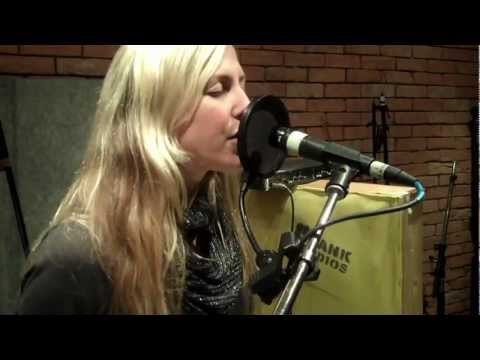 The Submarines - Shoelaces (The Amazing Sessions)