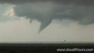 preview picture of video 'McLean Tx Tornado- February 23rd, 2007'