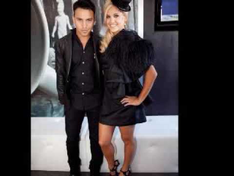 download lagu mp3 mp4 Hayden Panettiere And Gus Carr, download lagu Hayden Panettiere And Gus Carr gratis, unduh video klip Hayden Panettiere And Gus Carr