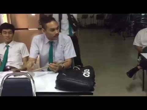 Amazing classroom Drum Battle