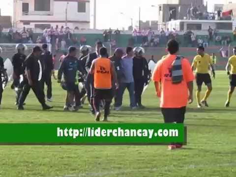 SEGUNDA DIVISIÓN 2015: Reclamo a Árbitros en Huaral #Fecha8