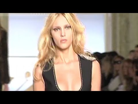 BLUMARINE Fall Winter 2005 2006 Milan - Fashion Channel