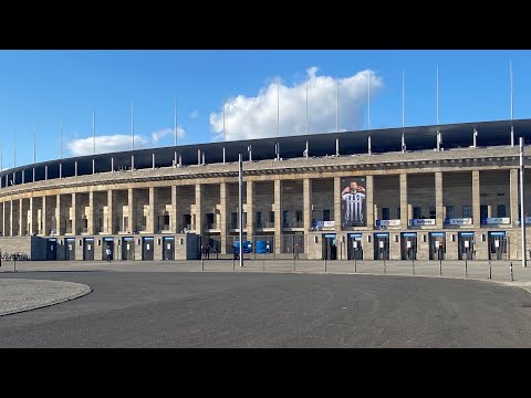 ヒトラーのベルリンオリンピックが行われたオリンピックスタジアム