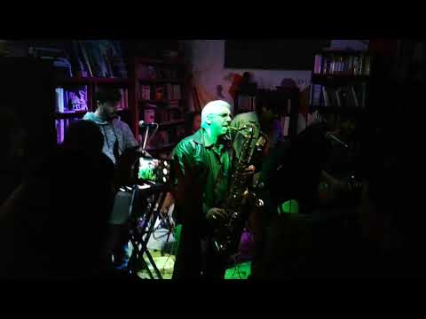 Golpe de Suerte - Te Voy a Atornillar - (Centro de Artes Batalla Cultural)