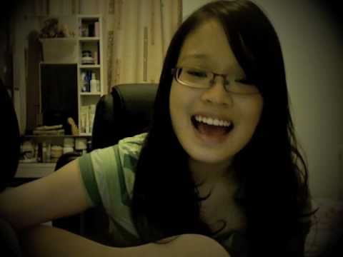 Sparks Fly - Taylor Swift Guitar Cover (me singing)