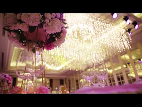 Fabulous Day : Glamour and Sparkle Wedding Setup