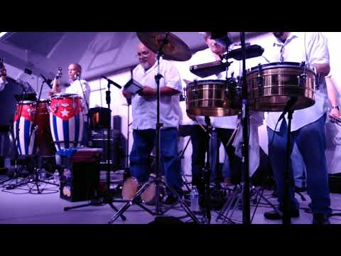 Danny Morales Performing With AL Siera Y Su Saoko (fabricantdo fantasias) Timbalero)