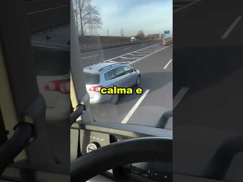 ELES TENTARAM PARAR O CAMINHÃO PRA FAZER ALGUMA COISA! 😬 #shorts #curiosidades