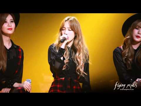 141003 TTS taeyeon - Cater 2 U @ Sketchbook