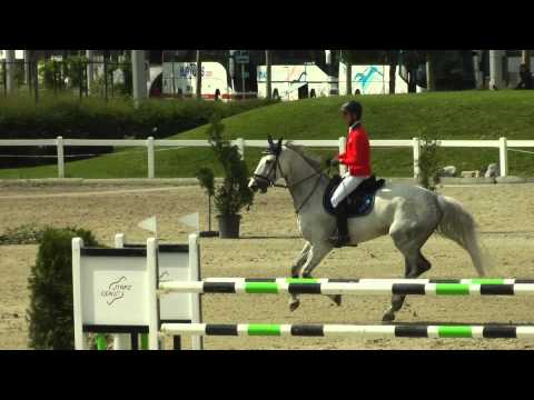 00060 31. Mai 2015 NPZ Bern Henri Sturzenegger mit Chavera N140 Stechen