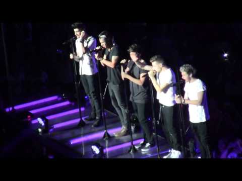 One Direction "Moments" TMH Tour Vancouver