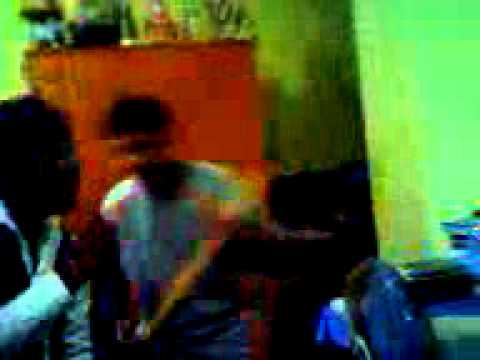 Iwasapan by noisy neighbours (homemade version).3gp